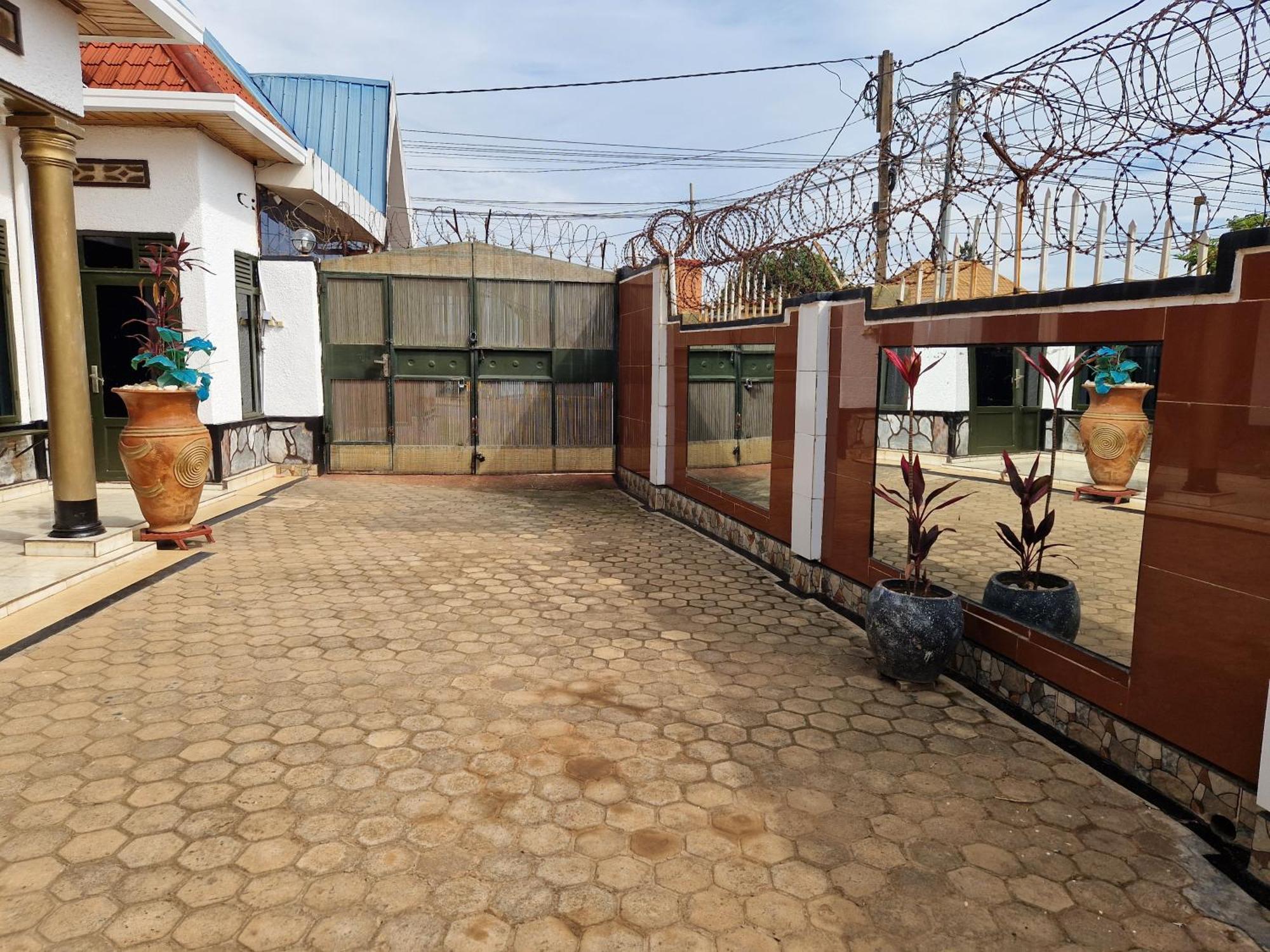 Eka Homes Kigali Bagian luar foto