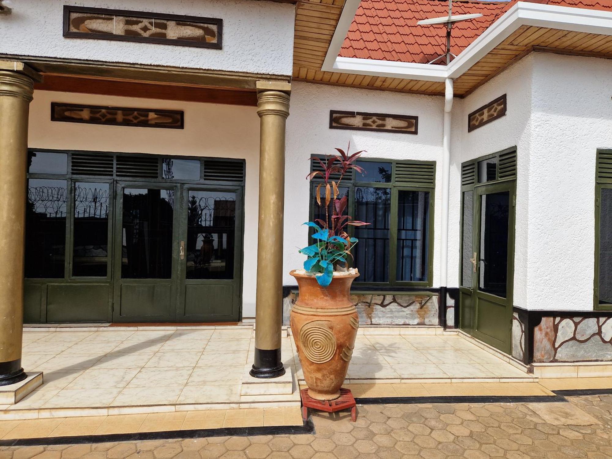 Eka Homes Kigali Bagian luar foto